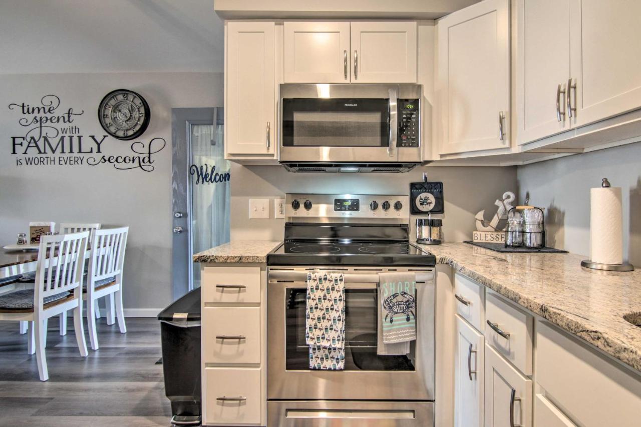 Airy Ocean City Condo On Canal Front With Deck! 외부 사진