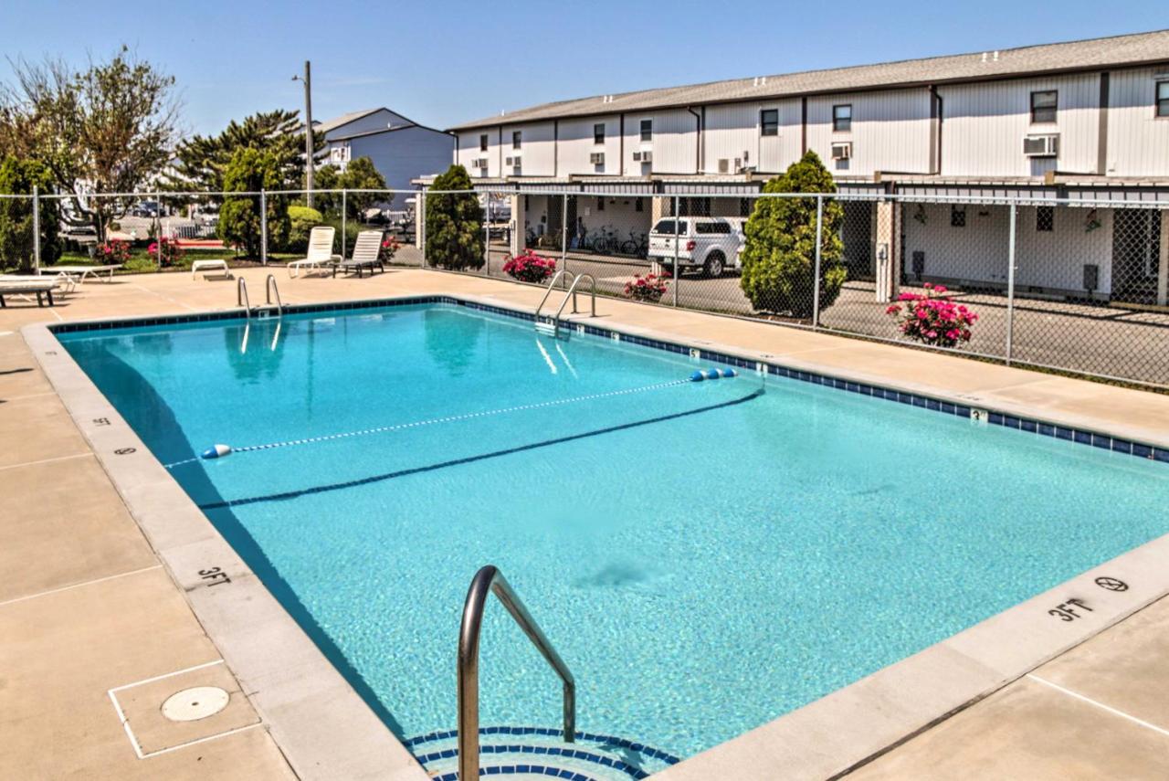 Airy Ocean City Condo On Canal Front With Deck! 외부 사진